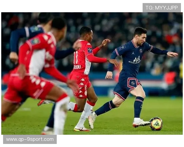 “法甲争冠激烈，压力之下豪门表现不俗”，法甲竞争激烈